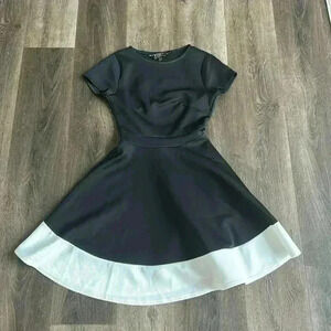 Lipsy Dress.  Women’s size 2.  Good condition!